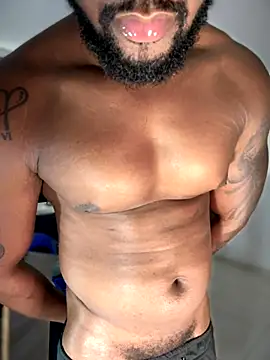 Snapshot of blackdrey18 chatting on October 15, 1:44 pm blackdrey18 online show from October 15, 1:44 pm