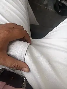 witchhunter1 online show from November 4, 1:27 am