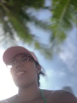 Snapshot of SheenaBrooke chatting on February 26, 7:18 am SheenaBrooke online show from February 26, 7:18 am