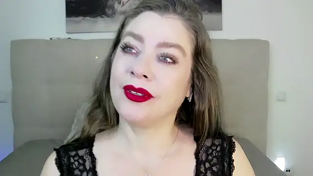 PetersEmily online show from January 26, 9:07 pm