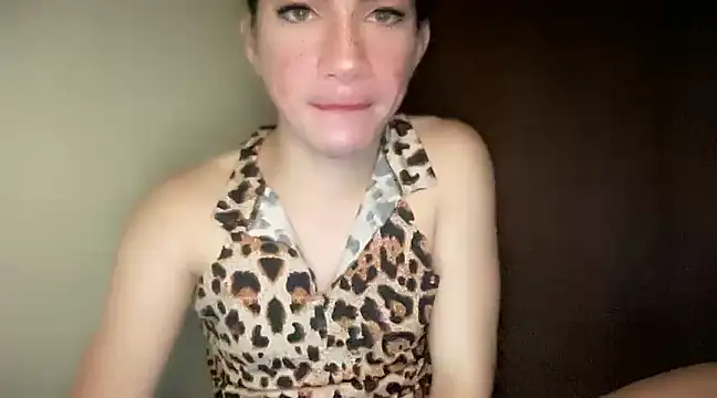 Snapshot of QUEEN_LILITH chatting on December 17, 1:38 pm QUEEN LILITH online show from December 17, 1:38 pm