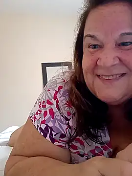 Yaya Mineira online show from December 5, 11:27 am