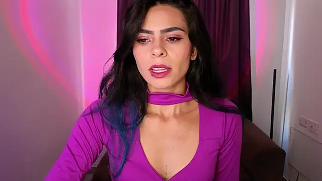 Snapshot of sexyladyy_ chatting on June 26, 5:39 pm sexyladyy online show from June 26, 5:39 pm