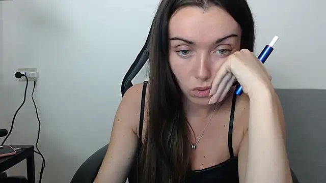 Snapshot of VeronicaZule chatting on September 26, 8:35 pm VeronicaZule online show from September 26, 8:35 pm