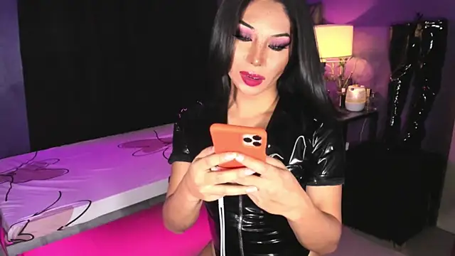 MaxxineMorenaTs online show from May 6, 6:35 pm