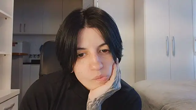 Snapshot of kyslrana chatting on June 16, 5:48 pm kyslrana online show from June 16, 5:48 pm