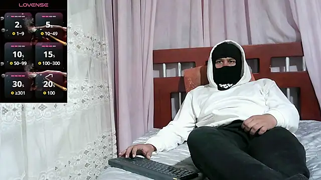 camilovaron online show from June 26, 12:15 am