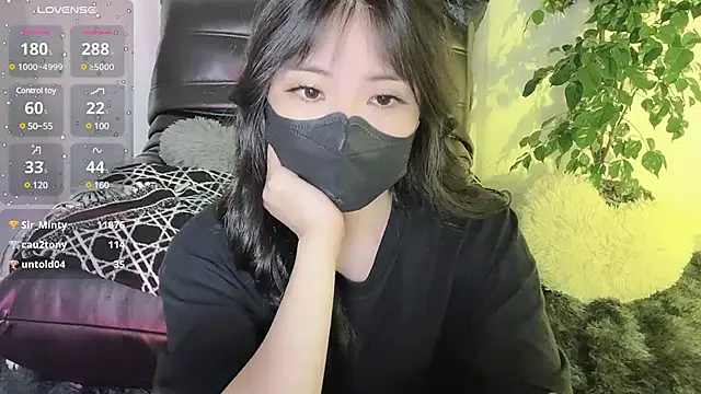 Mya Lee online show from January 3, 6:46 pm