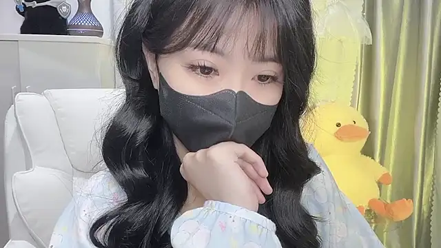 Mya Lee online show from February 11, 4:13 pm