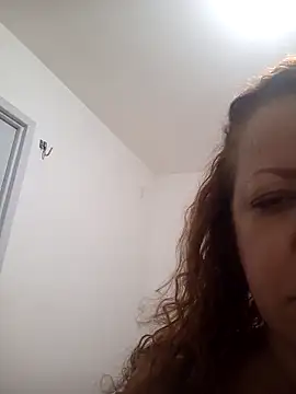 Snapshot of CASADASIGILO2 chatting on February 21, 2:12 am CASADASIGILO2 online show from February 21, 2:12 am