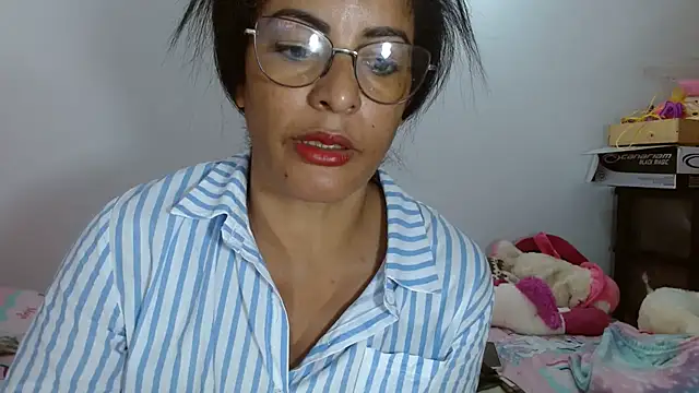 kateleyagrey online show from March 16, 12:55 pm