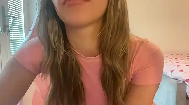 Lillymariee online show from February 15, 12:11 pm