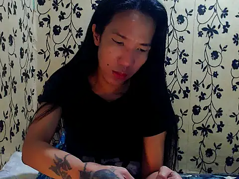 Snapshot of AsianNaughtiesMistress chatting on February 13, 11:17 am AsianNaughtiesMistress online show from February 13, 11:17 am