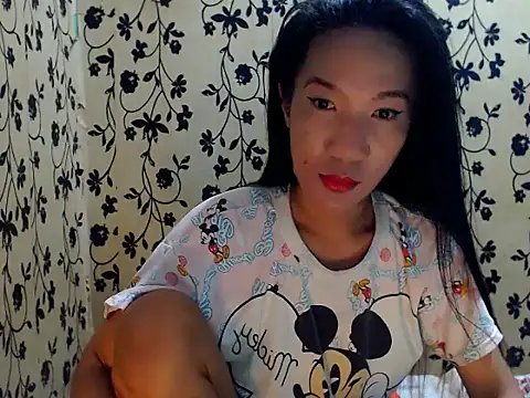 Snapshot of AsianNaughtiesMistress chatting on February 21, 12:39 pm AsianNaughtiesMistress online show from February 21, 12:39 pm