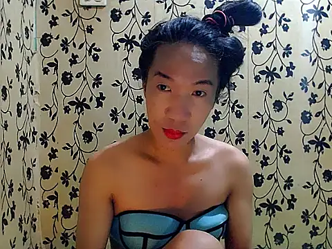 Snapshot of AsianNaughtiesMistress chatting on February 28, 11:44 am AsianNaughtiesMistress online show from February 28, 11:44 am
