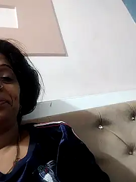 Snapshot of Manmohini123 chatting on February 6, 3:48 am Manmohini123 online show from February 6, 3:48 am