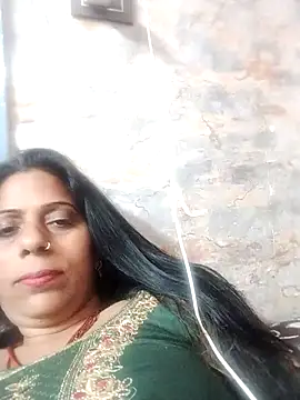 Snapshot of Manmohini123 chatting on February 14, 9:24 am Manmohini123 online show from February 14, 9:24 am