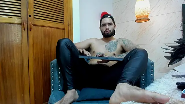 matteosantos online show from February 20, 2:13 pm