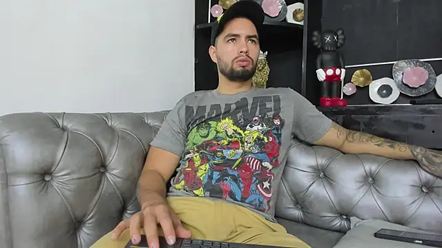 matteosantos online show from March 8, 11:48 am