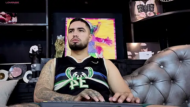 matteosantos online show from September 12, 11:21 am