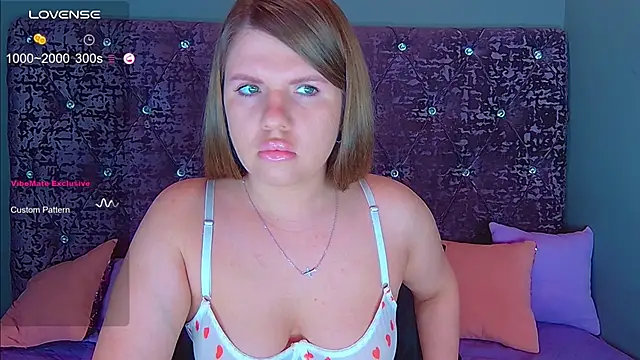 NoraBigAss online show from January 12, 10:43 pm