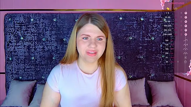 NoraBigAss online show from April 8, 2:22 am