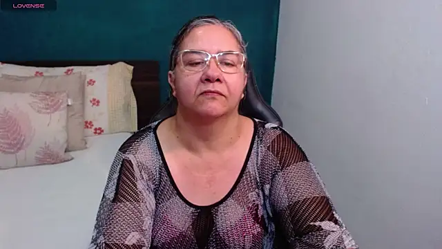 scaelettdubois online show from February 26, 1:48 am