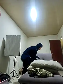 Snapshot of sexymarilyncolombia chatting on February 12, 10:14 am sexymarilyncolombia online show from February 12, 10:14 am