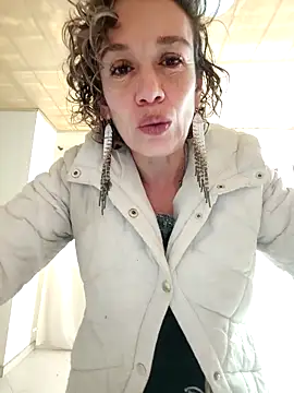 Snapshot of sexymarilyncolombia chatting on September 23, 1:47 pm sexymarilyncolombia online show from September 23, 1:47 pm