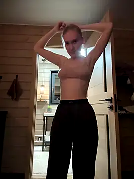 MariaTull online show from October 2, 6:59 pm