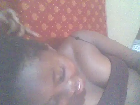 Snapshot of sexygrace1 chatting on April 18, 8:29 am sexygrace1 online show from April 18, 8:29 am