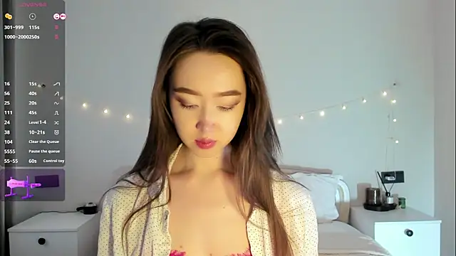  luna 022 online show from October 20, 4:35 am