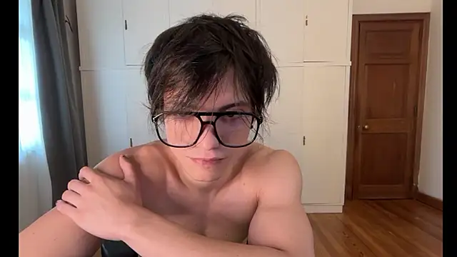 SasukeUhchiaa online show from January 9, 9:49 pm