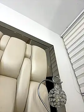 ALISSON FOXXX1 online show from September 12, 8:53 pm