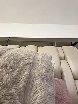 ALISSON FOXXX1 online show from December 21, 1:51 pm