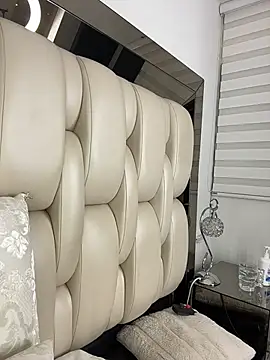 ALISSON FOXXX1 online show from February 22, 2:56 am