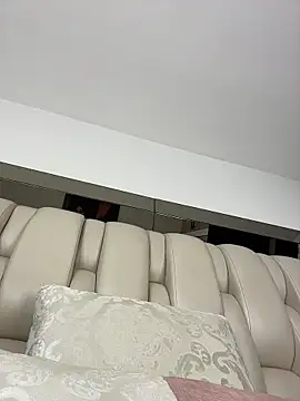 ALISSON FOXXX1 online show from April 7, 10:53 pm