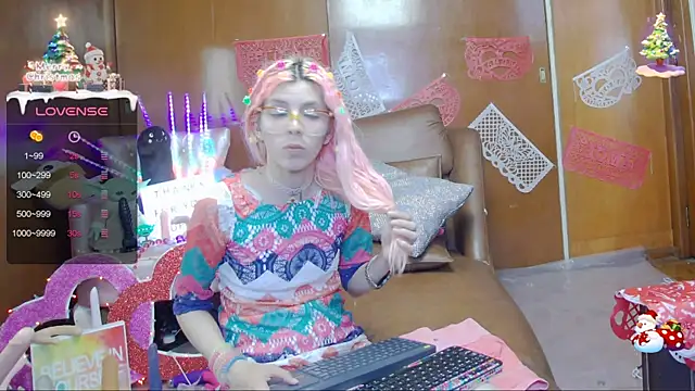 Skinygirl online show from February 7, 2:19 am