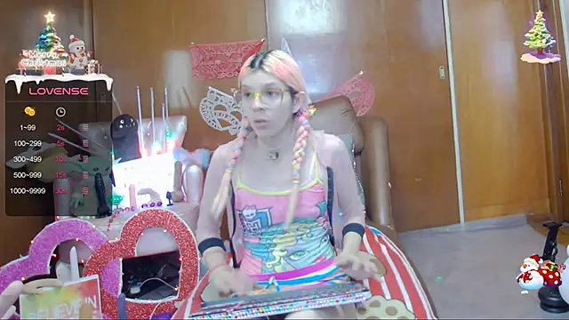 Skinygirl online show from February 23, 12:41 am