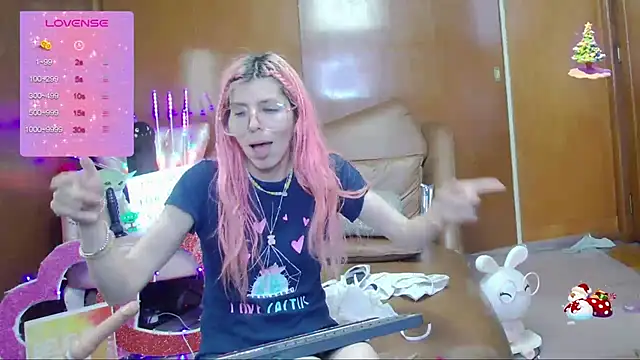 Skinygirl online show from September 30, 12:48 am