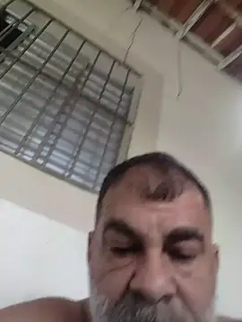 Snapshot of Peludo173317 chatting on July 31, 6:40 pm Peludo173317 online show from July 31, 6:40 pm