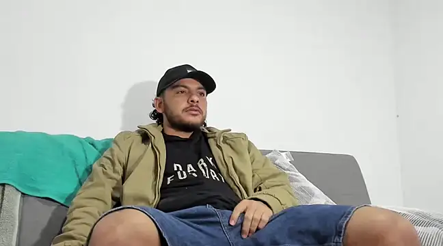 tuyo1995 online show from March 12, 3:57 am