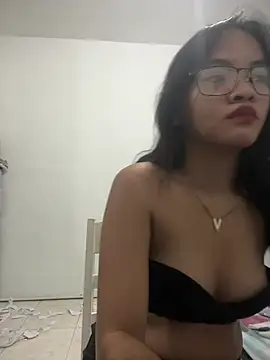 shanee23 online show from December 8, 5:55 pm