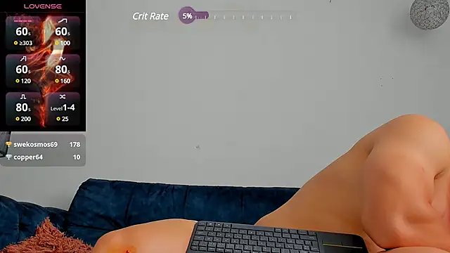 Leonsmoron online show from February 3, 4:31 pm