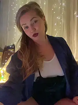 Lady  Maria online show from December 20, 7:39 pm