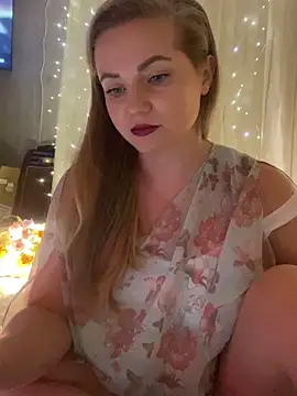 Lady  Maria online show from December 22, 7:31 pm