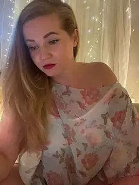 Lady  Maria online show from December 22, 10:36 pm