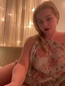 Lady  Maria online show from January 10, 5:02 pm