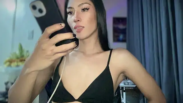 Bella Gordon online show from October 16, 2:29 pm