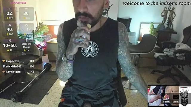 kaiser679  online show from March 8, 2:04 am